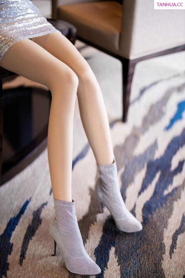 周于希dummy  [XiuRen]高清写真图 2020.10.26 No.2699 周于希Sandy第19张图片
